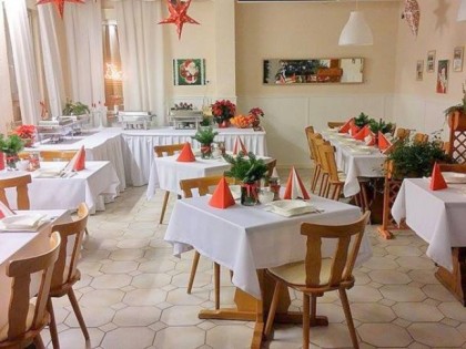 照片: Gr&amp;uuml;ninger Gasthaus